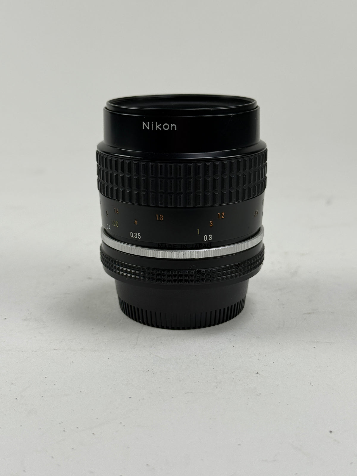 Nikon Nikkor AIS 55mm f2.8 Micro Lens