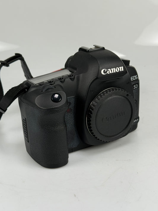 Canon 5d mark ii digital camera SLR Body
