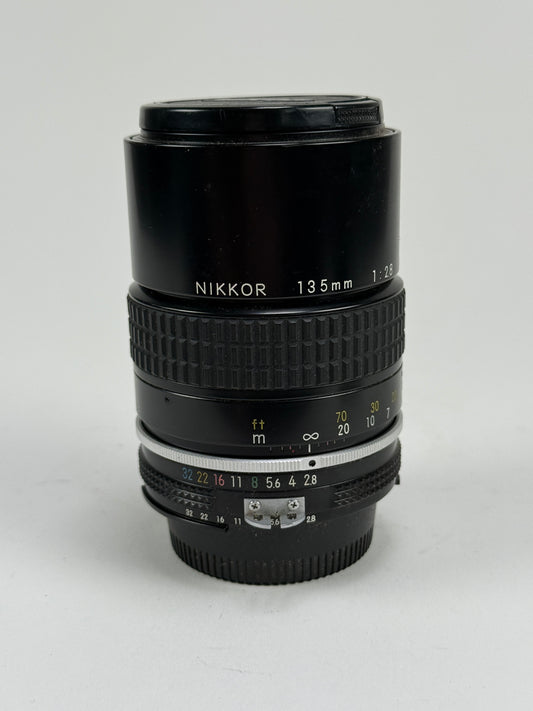 Nikon Nikkor Ai 135mm f2.8 Prime Telephoto Lens