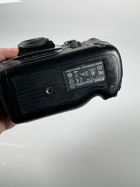 Nikon D3s 12.1MP Digital SLR Camera Body