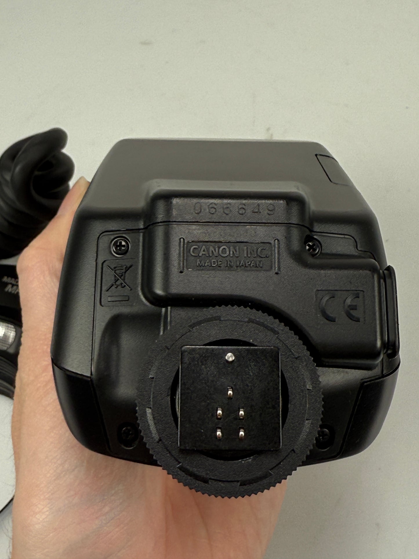 Canon MR-14EX TTL Macro Ring Lite Flash for EOS