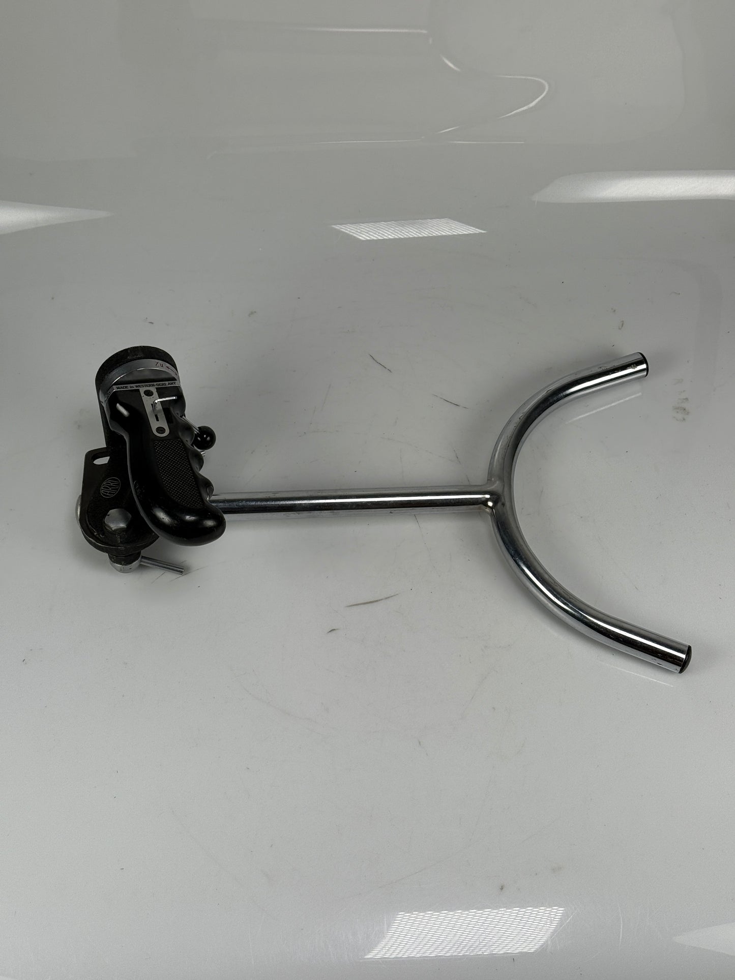 ARRI Arriflex Movie Camera Should Brace Mount Handle Stock for Arriflex 16 16mm, 35mm