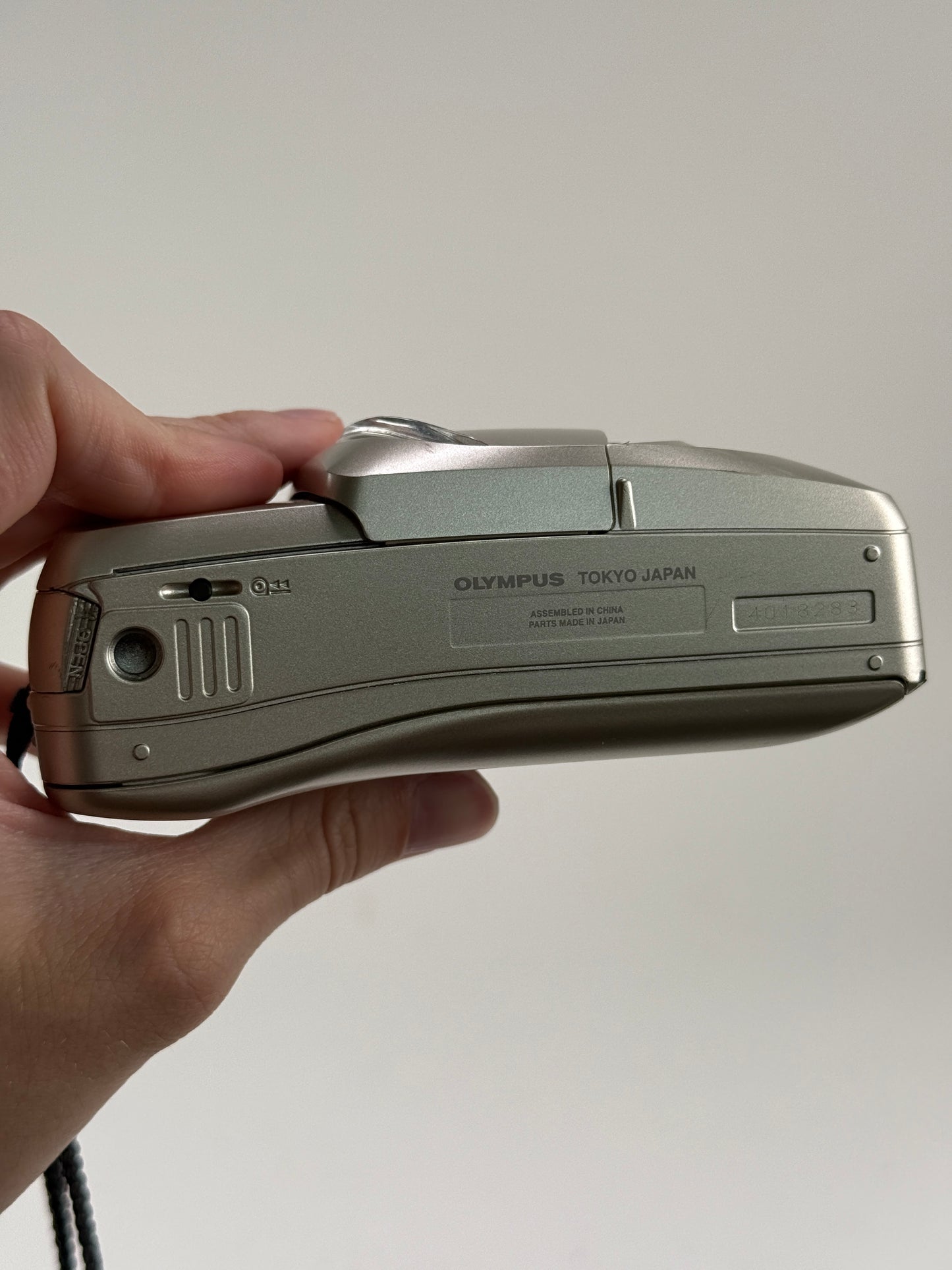 Olympus Stylus Epic Zoom 140 35mm Point & Shoot Film Camera