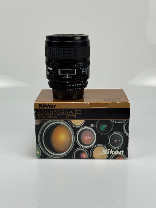 Nikon Nikkor AF 60mm f2.8 D micro macro lens
