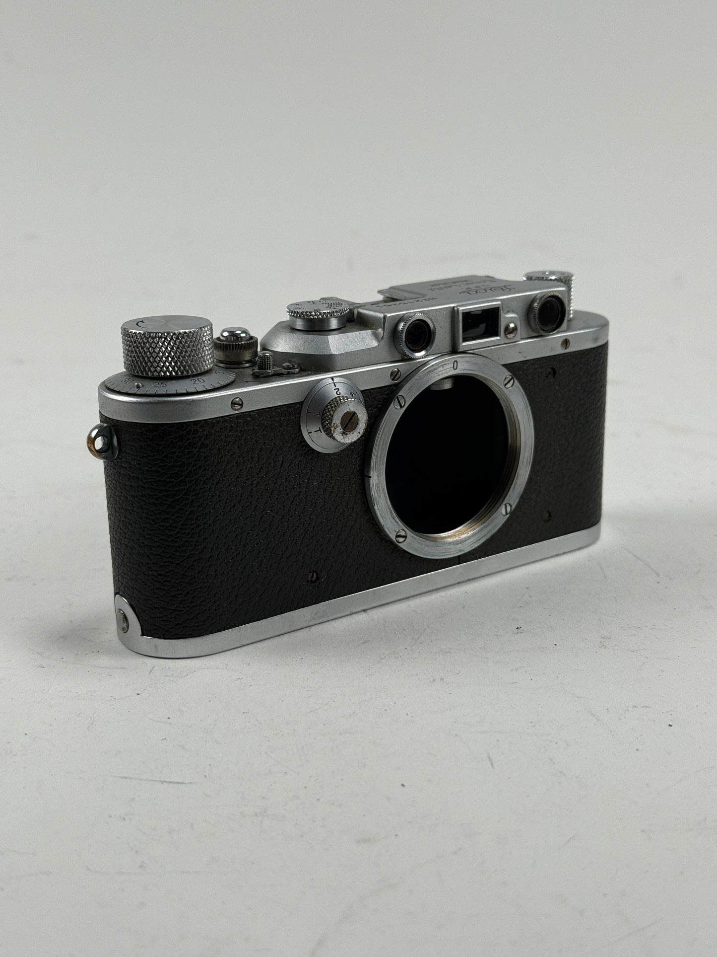 Leica IIIA model G Rangefinder 35mm Film Camera