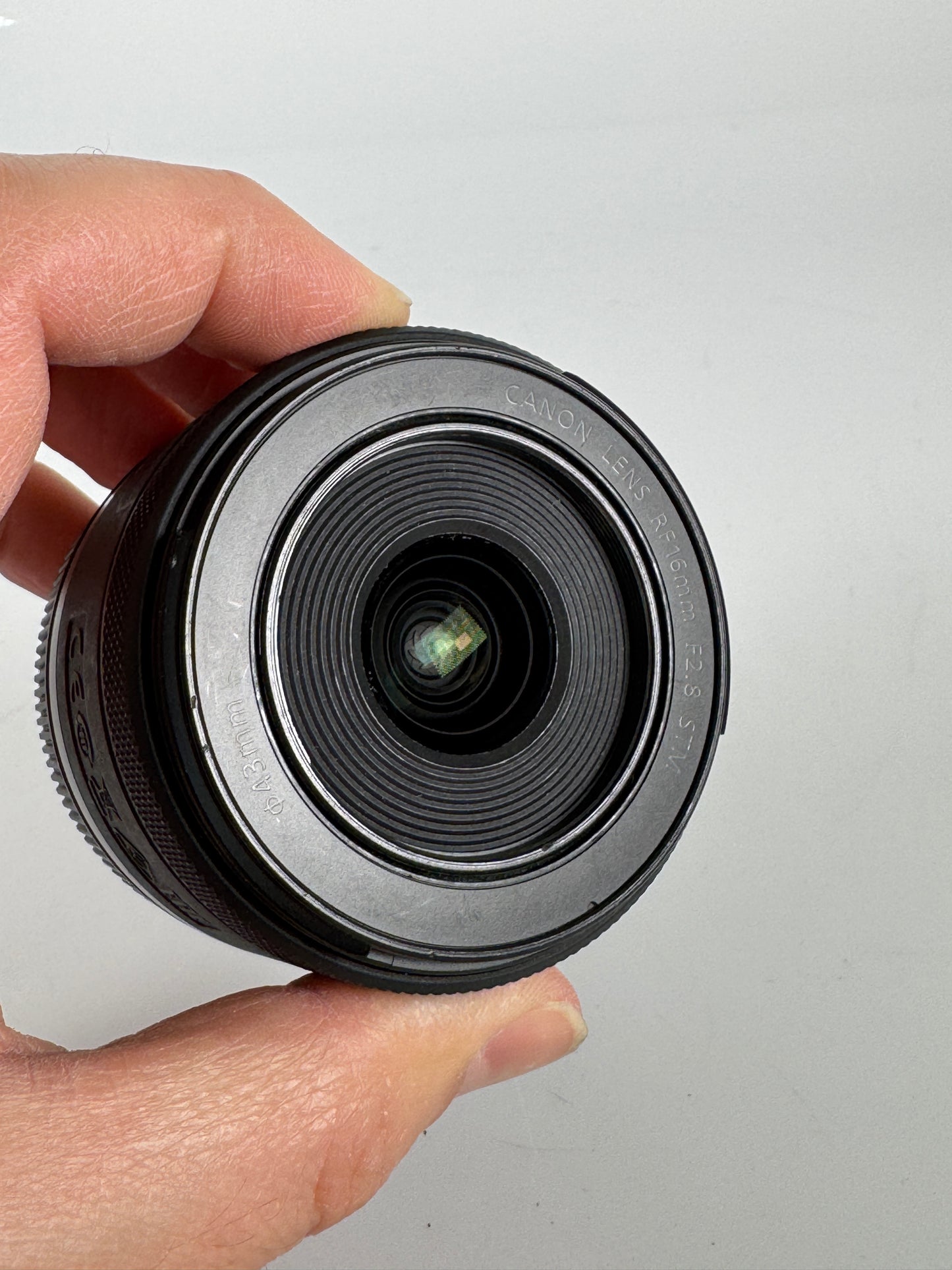 Canon RF 16mm f2.8 STM Lens