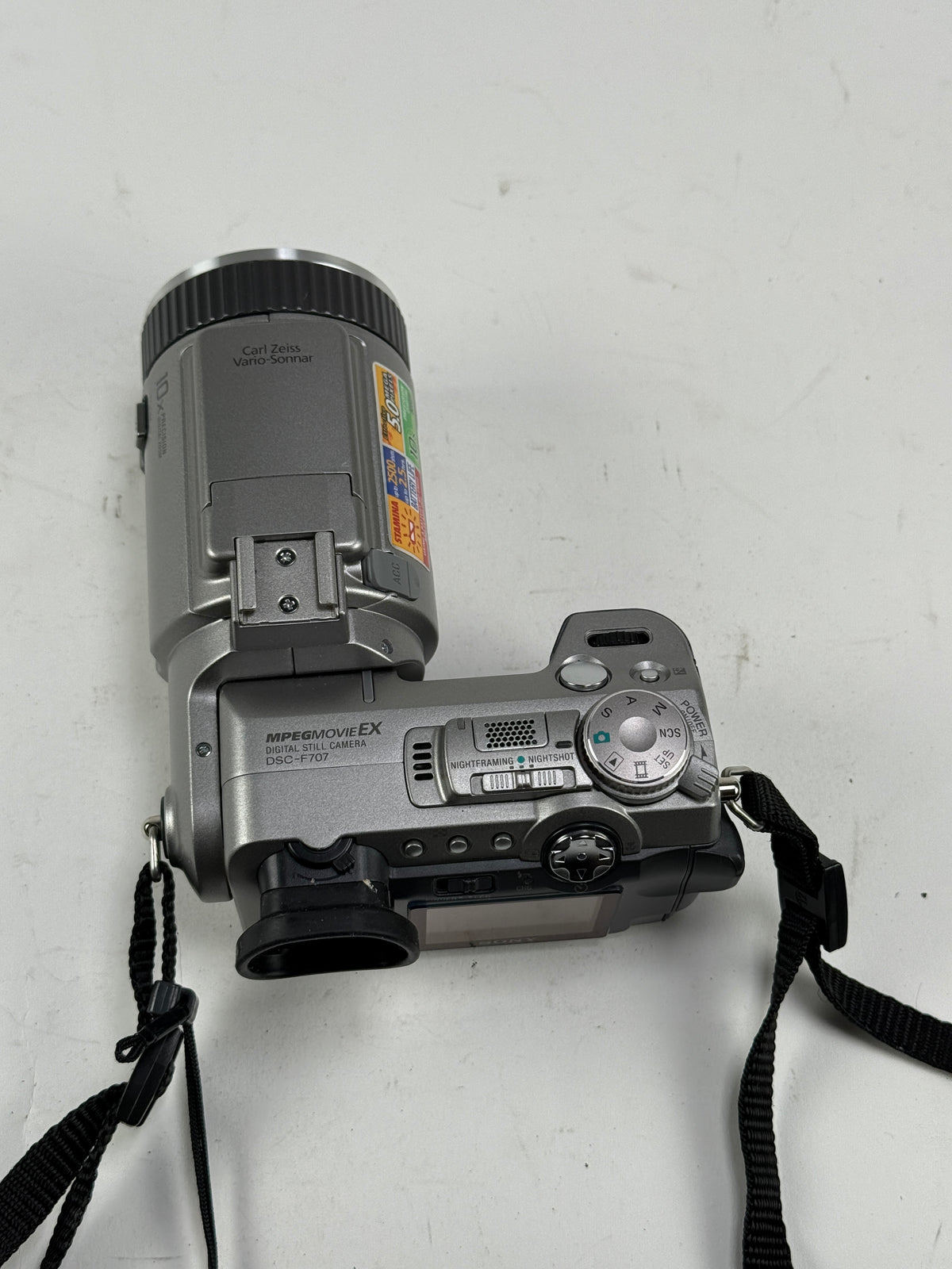 Sony Cyber-shot DSC-F707 Digital Camera 5.0MP Silver 5X Zoom