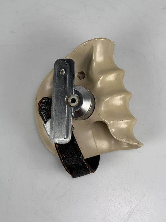 Linhof Anatomical Hand Grip Black 4x5 for Technika 45 with shutter cable