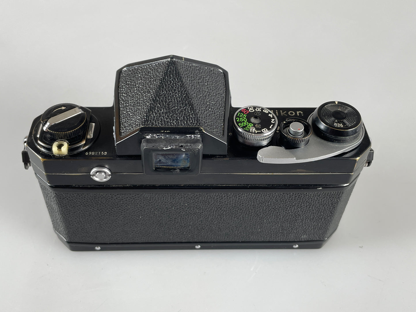 Nikon F Black body prism eye level finder 35mm film camera