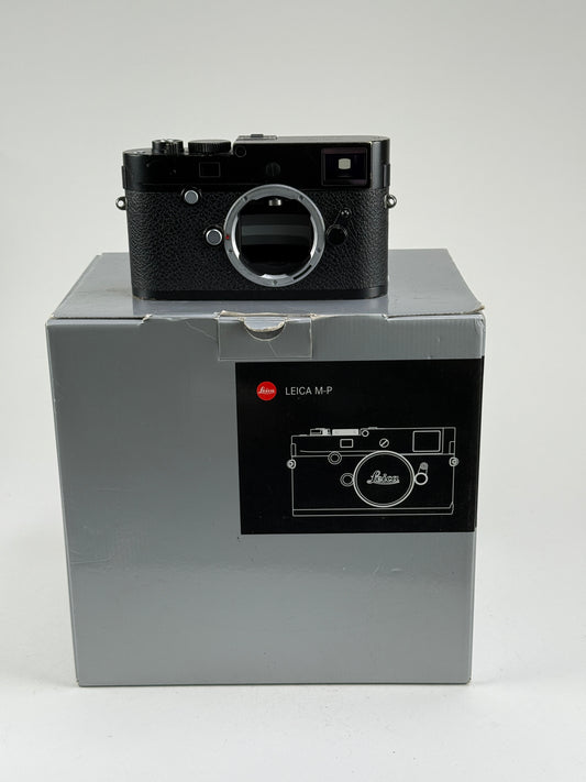 Leica M-P 240 Black Paint Digital Rangefinder Camera
