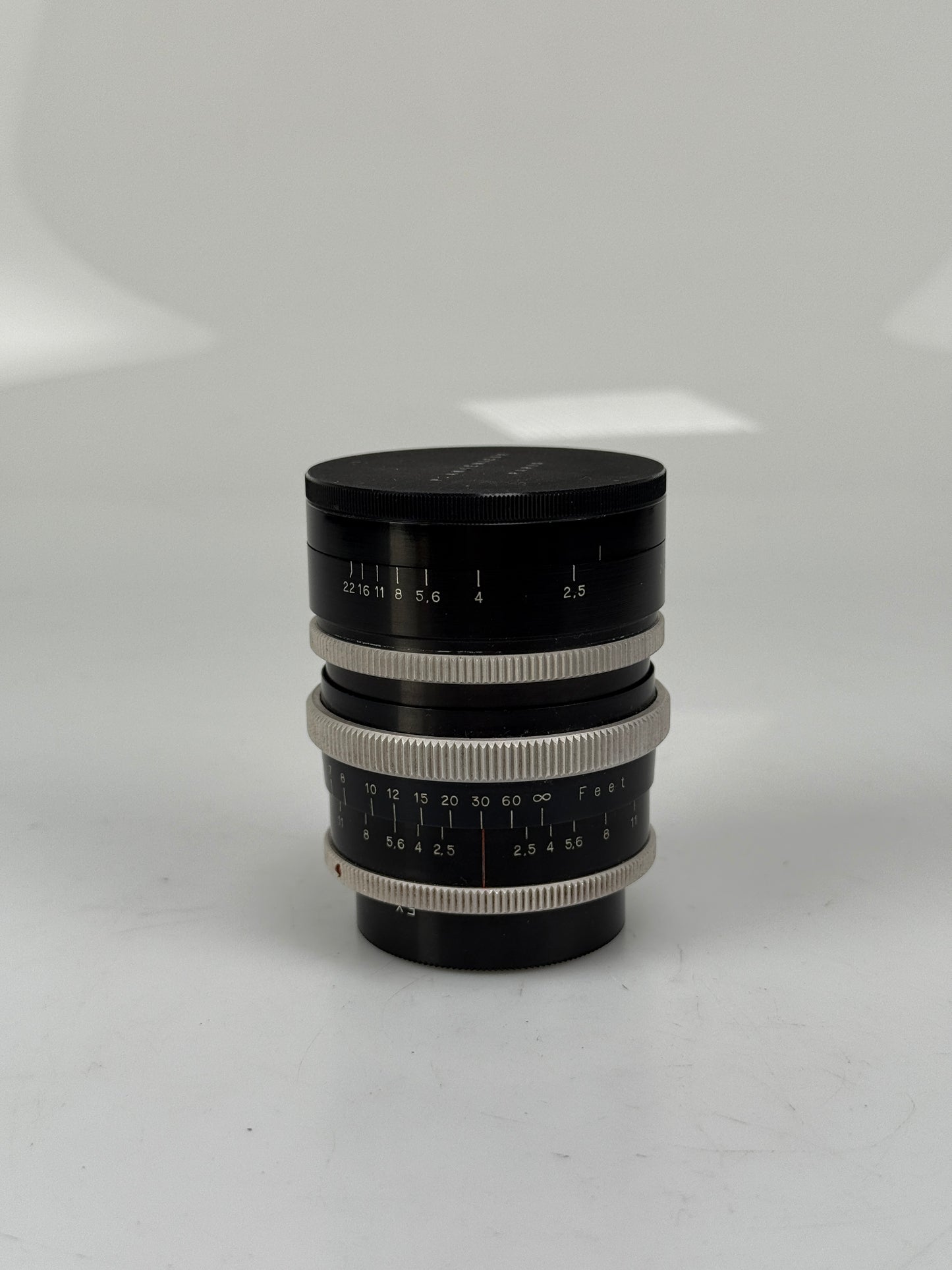 P. Angenieux 35mm f2.5 Retrofocus Type R1 Lens for Exakta