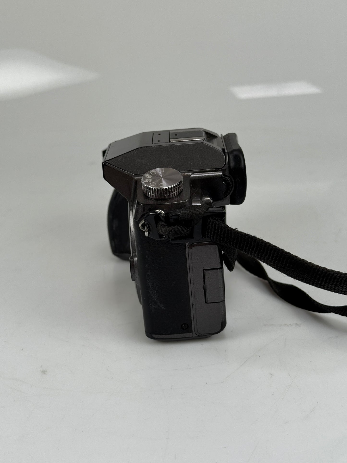 Panasonic Lumix DMC-G7 16MP Mirrorless MFT Digital Camera Body