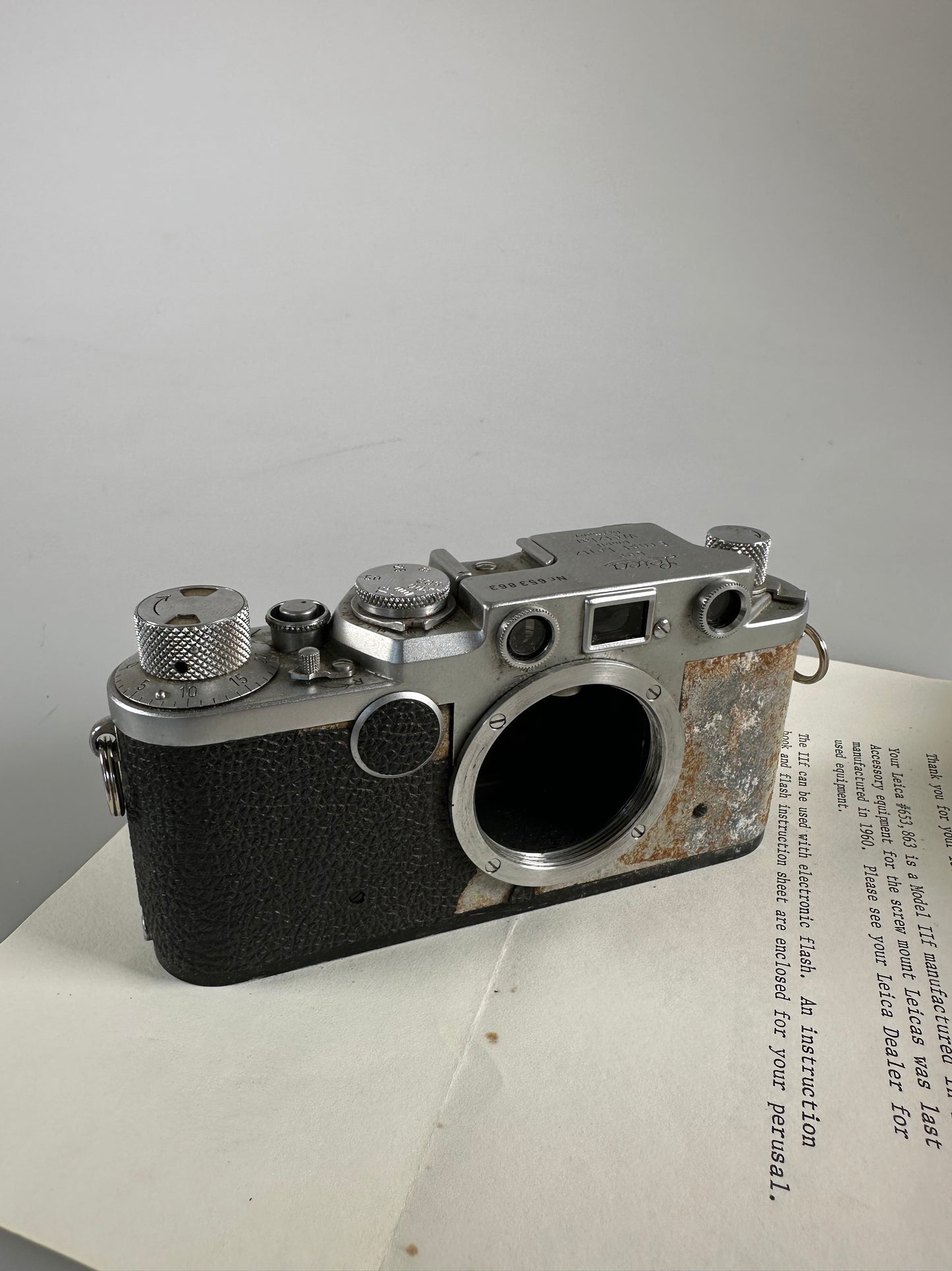 Leica IIF Rangefinder 35mm Film Camera with James Lager signed letter