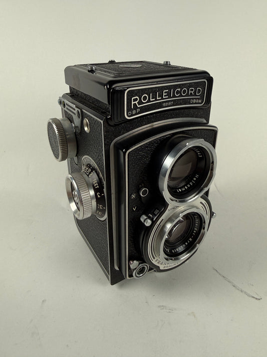 Rolleicord V TLR Camera Xenar 75mm f3.5 Lens Medium Format Camera