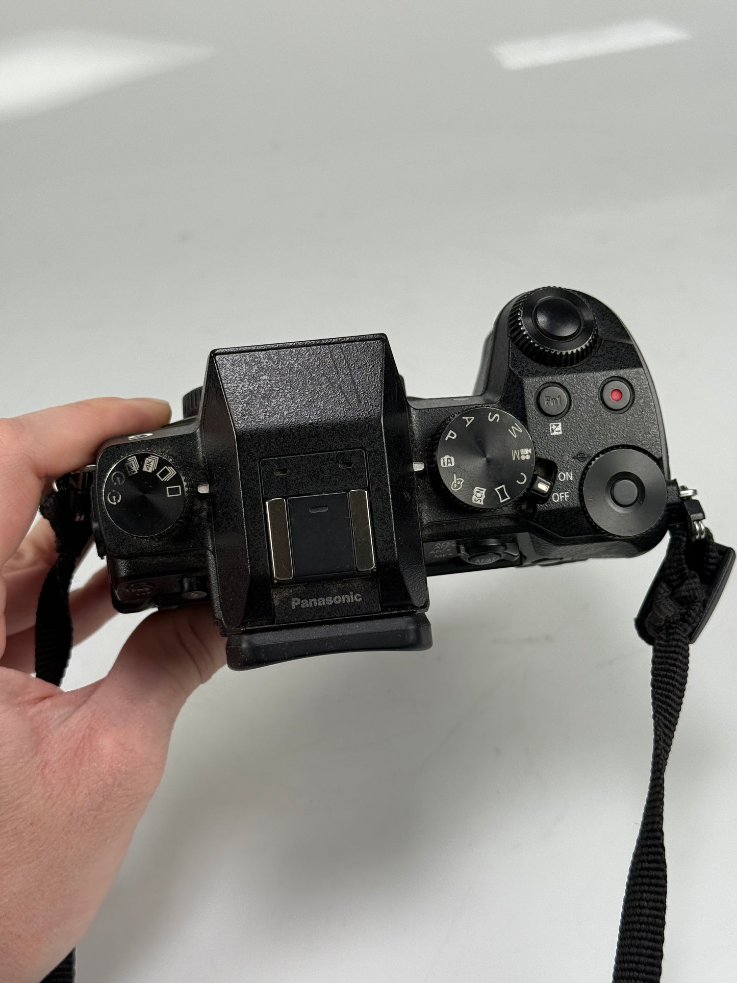 Panasonic Lumix DMC-G7 16MP Mirrorless MFT Digital Camera Body