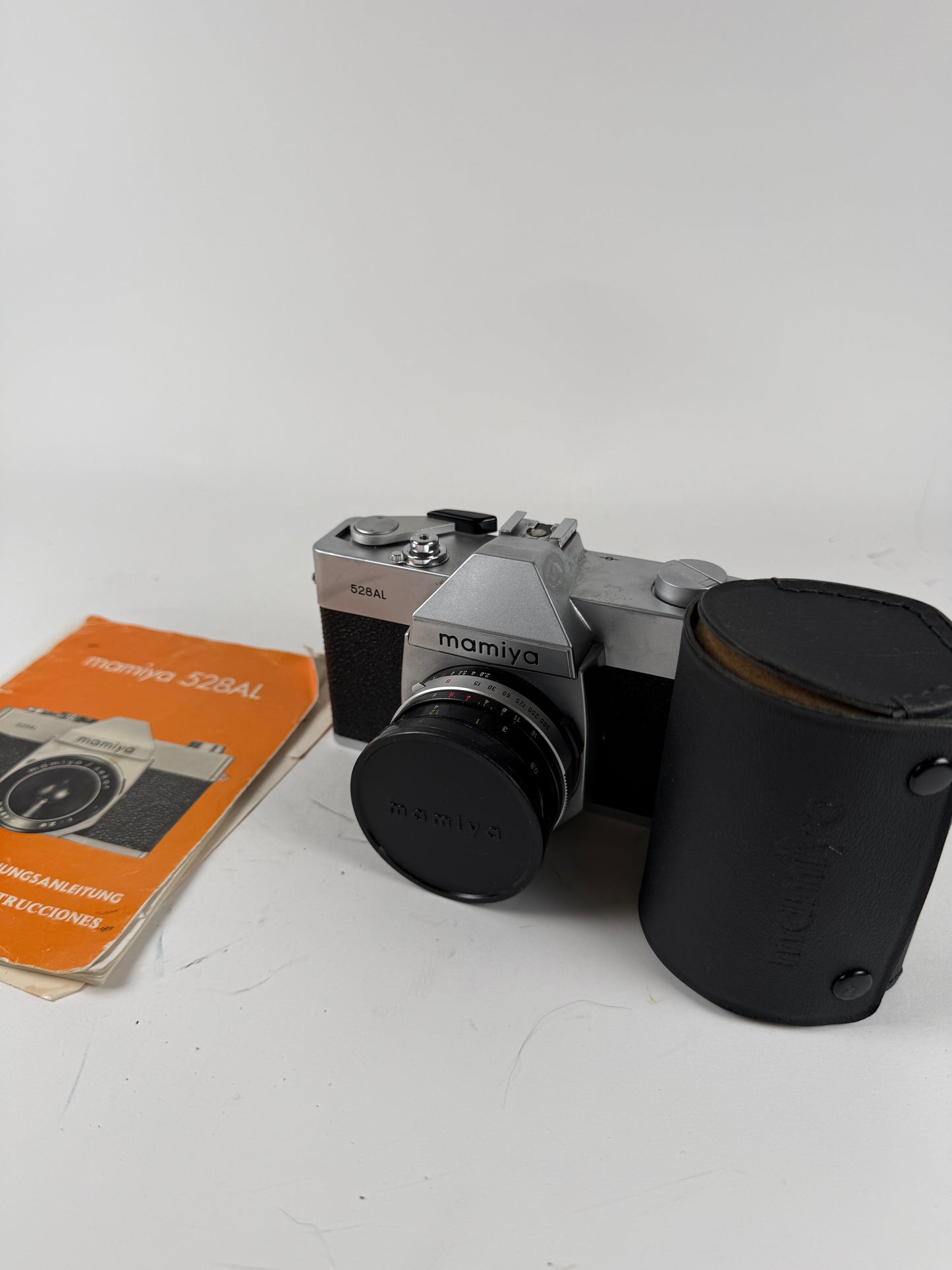 Mamiya Model 528AL 35mm Camera w/ 48mm f2.8 Lens and wide/telephone lenses