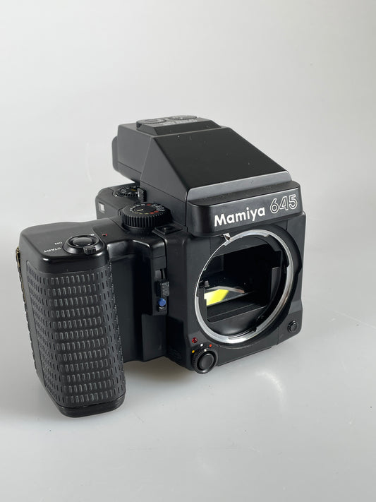 Mamiya 645 Super Medium Format 6x4.5 Film Camera w/ 120 back, prism, grip