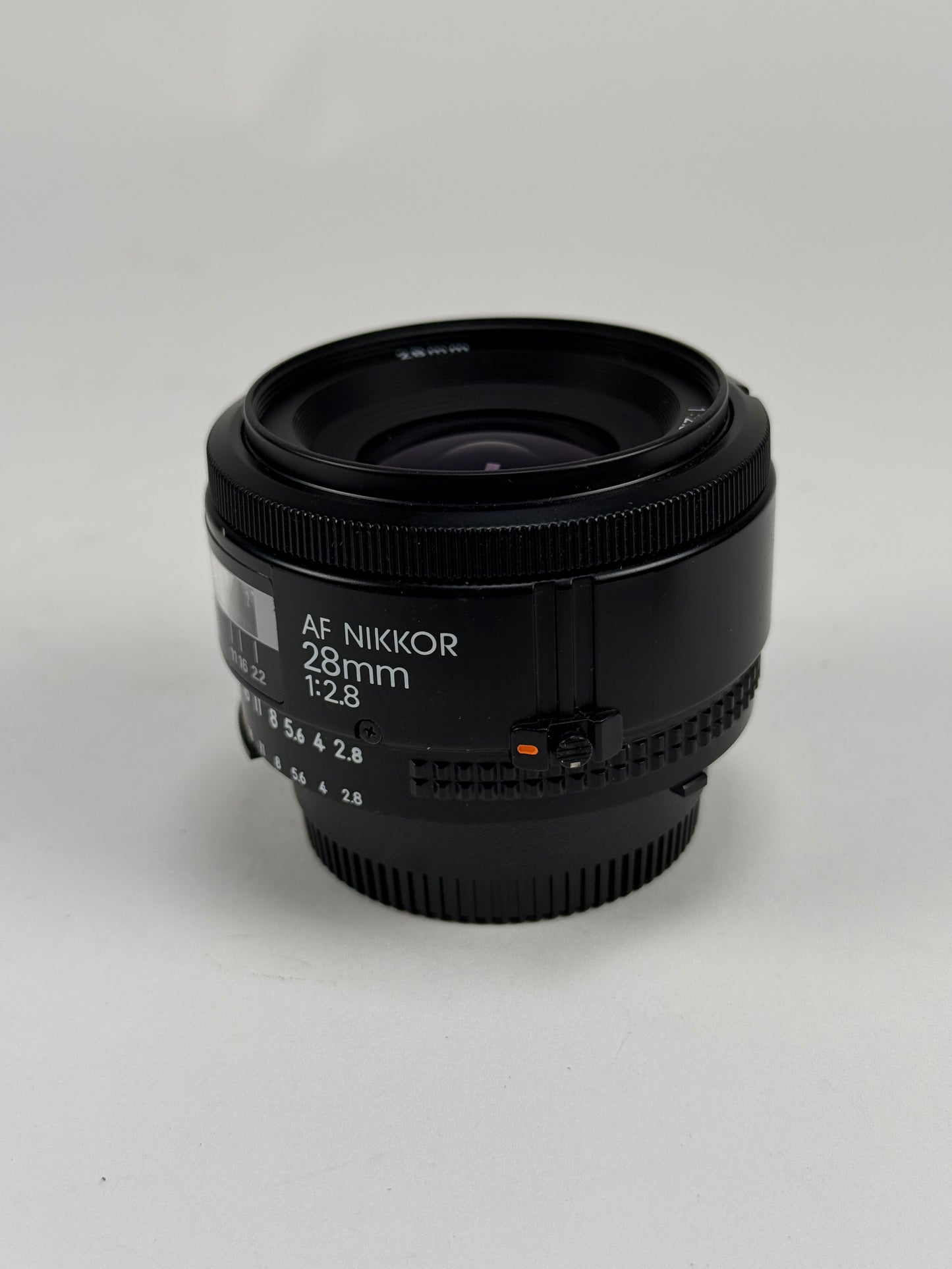 Nikon AF Nikkor 28mm f2.8 D Wide Angle Prime Lens