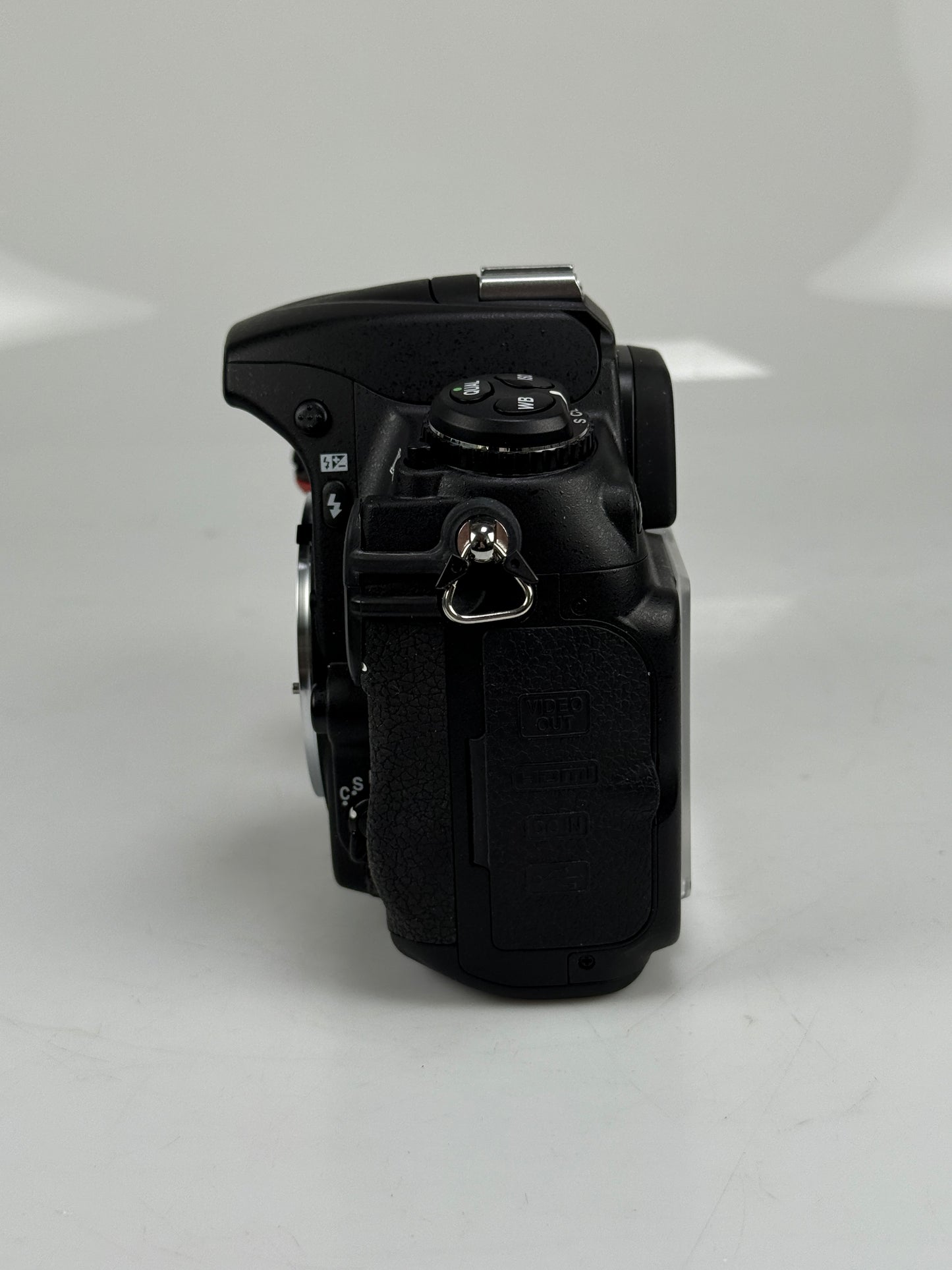 Nikon D300 12.3MP Digital SLR Camera Body SC: 1659