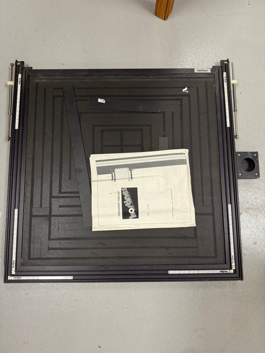 Kostiner 4-Blade Enlarging Easel 14X11 11X14X (missing blades)