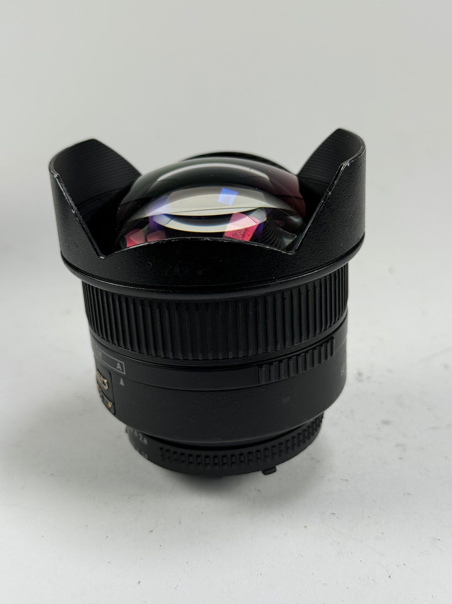 Nikon AF NIKKOR 14mm f2.8 D ED RF Aspherical Wide Angle Lens