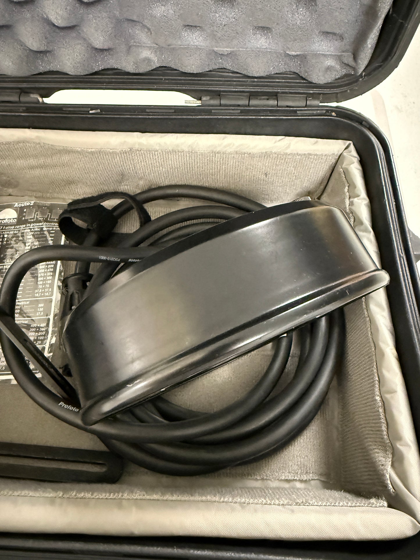 Profoto Acute D4 Ring Flash With Bracket