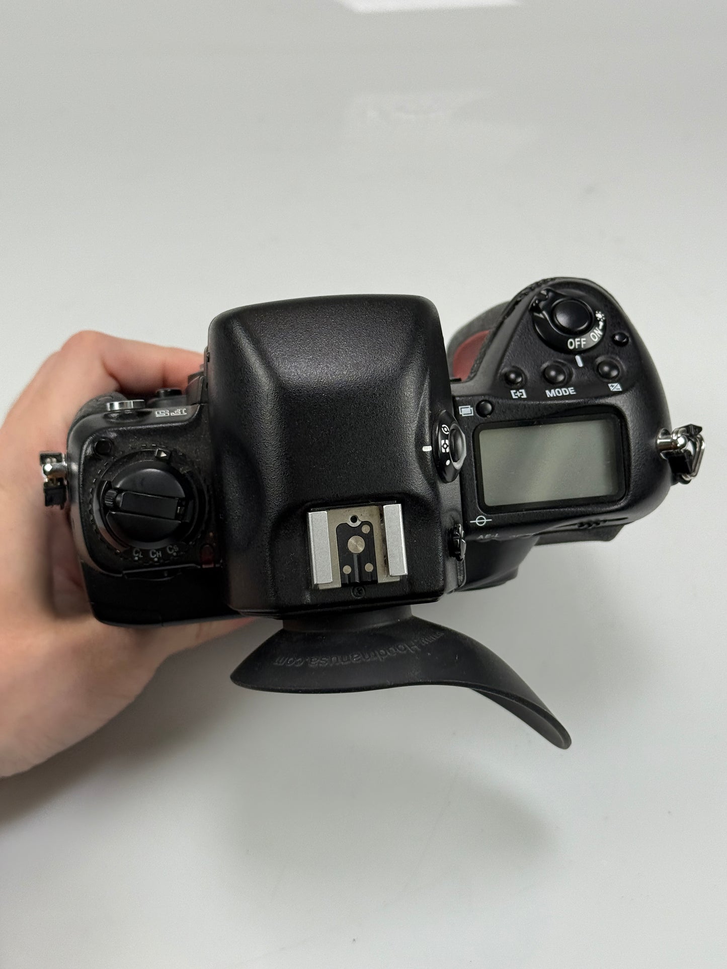 Nikon F5 AF SLR Film Camera Body with data back