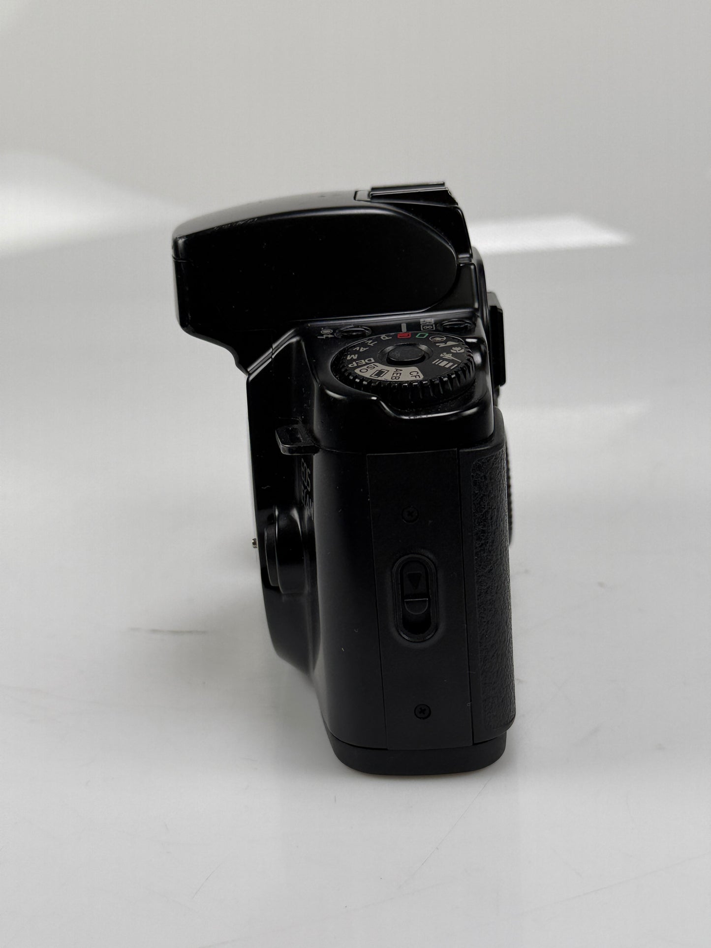 Canon EOS ELAN Film SLR Camera body