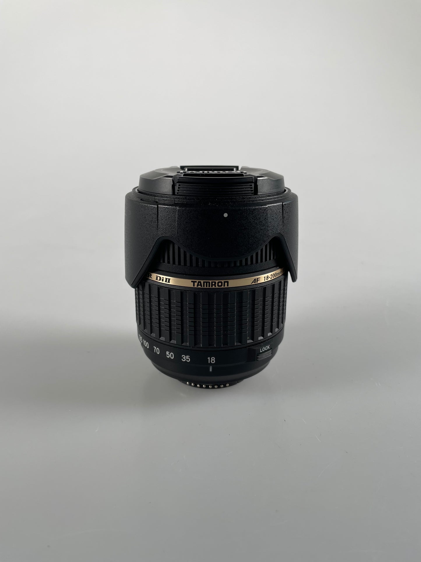 Tamron 18-200mm f3.5-6.3 XR Di II LD Macro Lens for Nikon