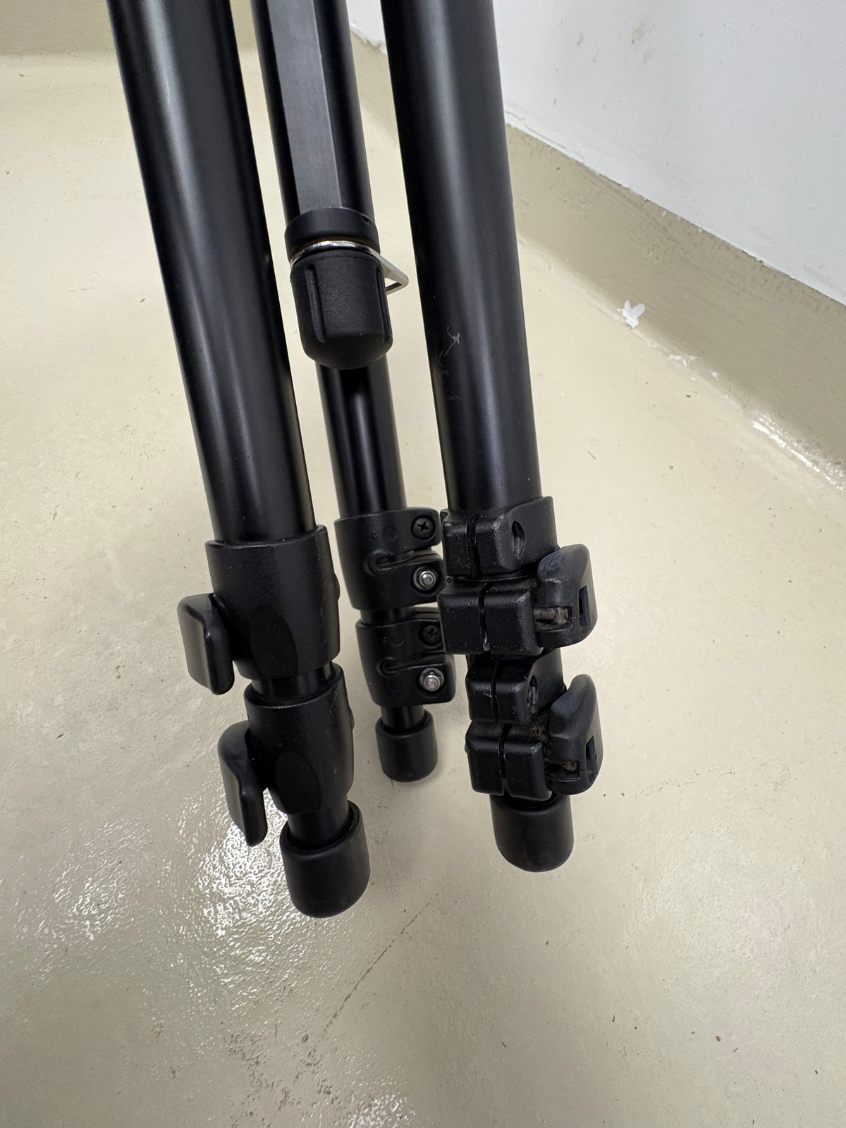 Manfrotto 3021 BPRO Tripod Legs only