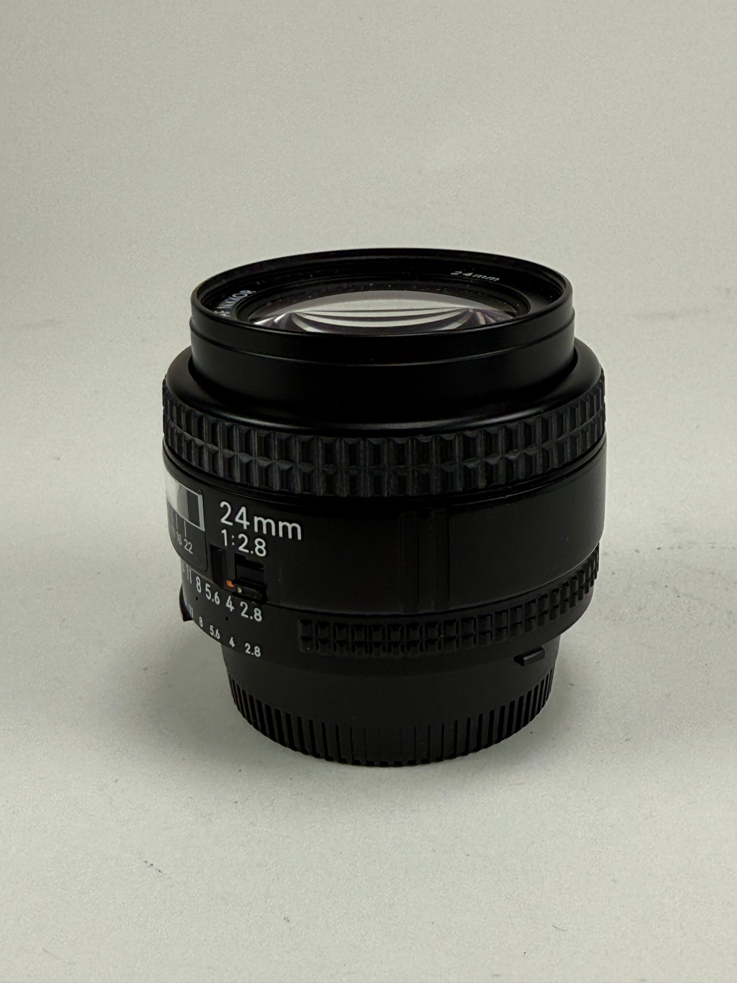 Nikon Nikkor AF 24mm f2.8 Lens