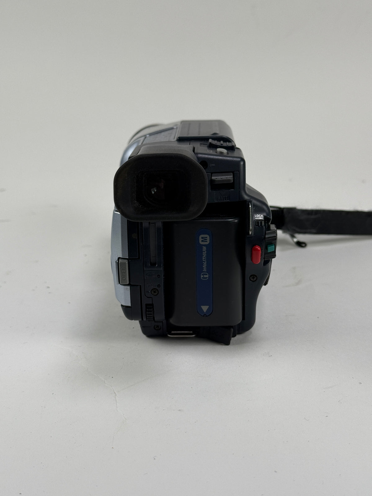 Sony Handycam DCR-TRV350 Digital8 Hi8 Video8 Camcorder