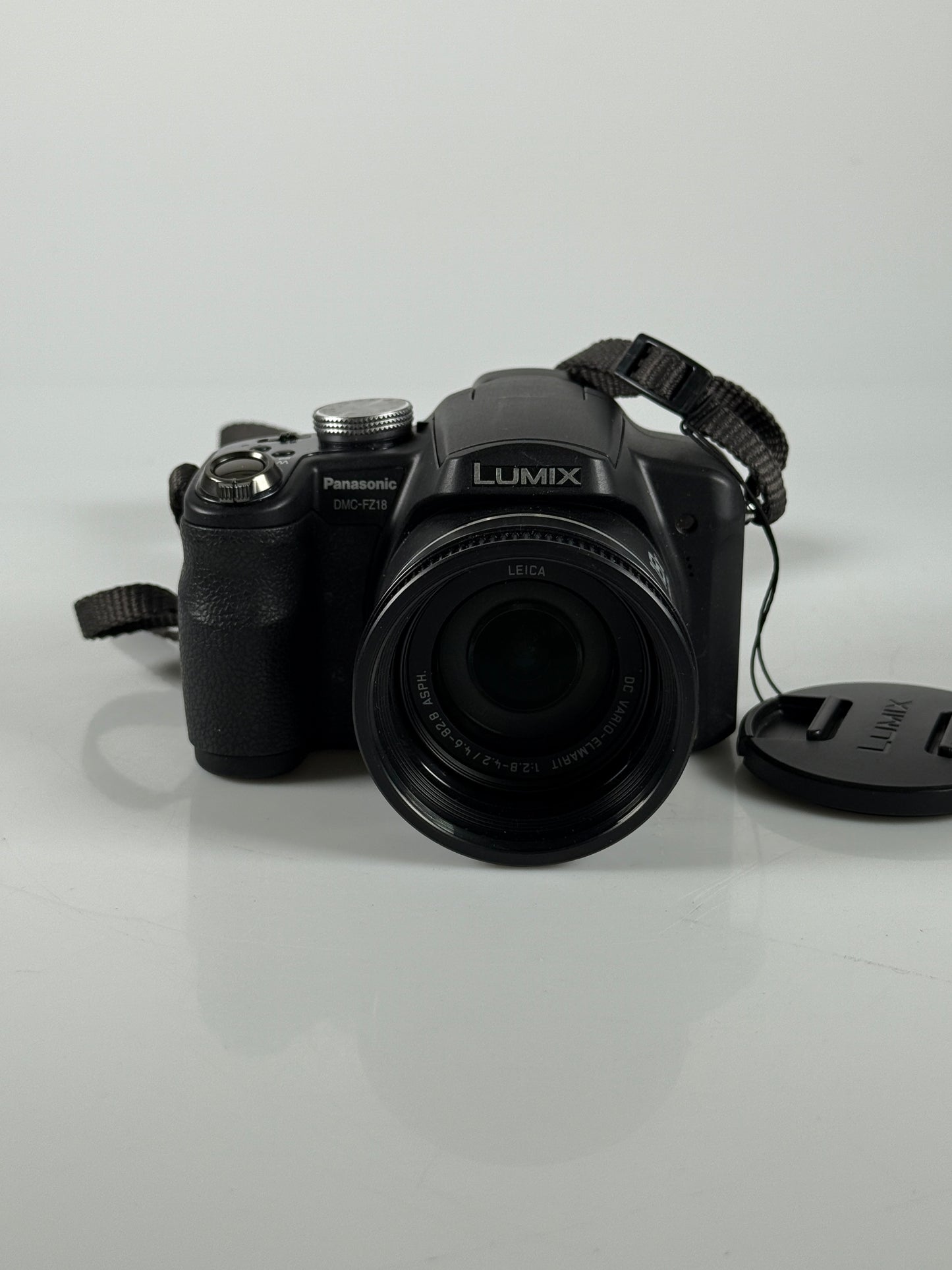 Panasonic Lumix DMC-FZ18 8.1MP Digital Bridge Camera 18x Optical Zoom