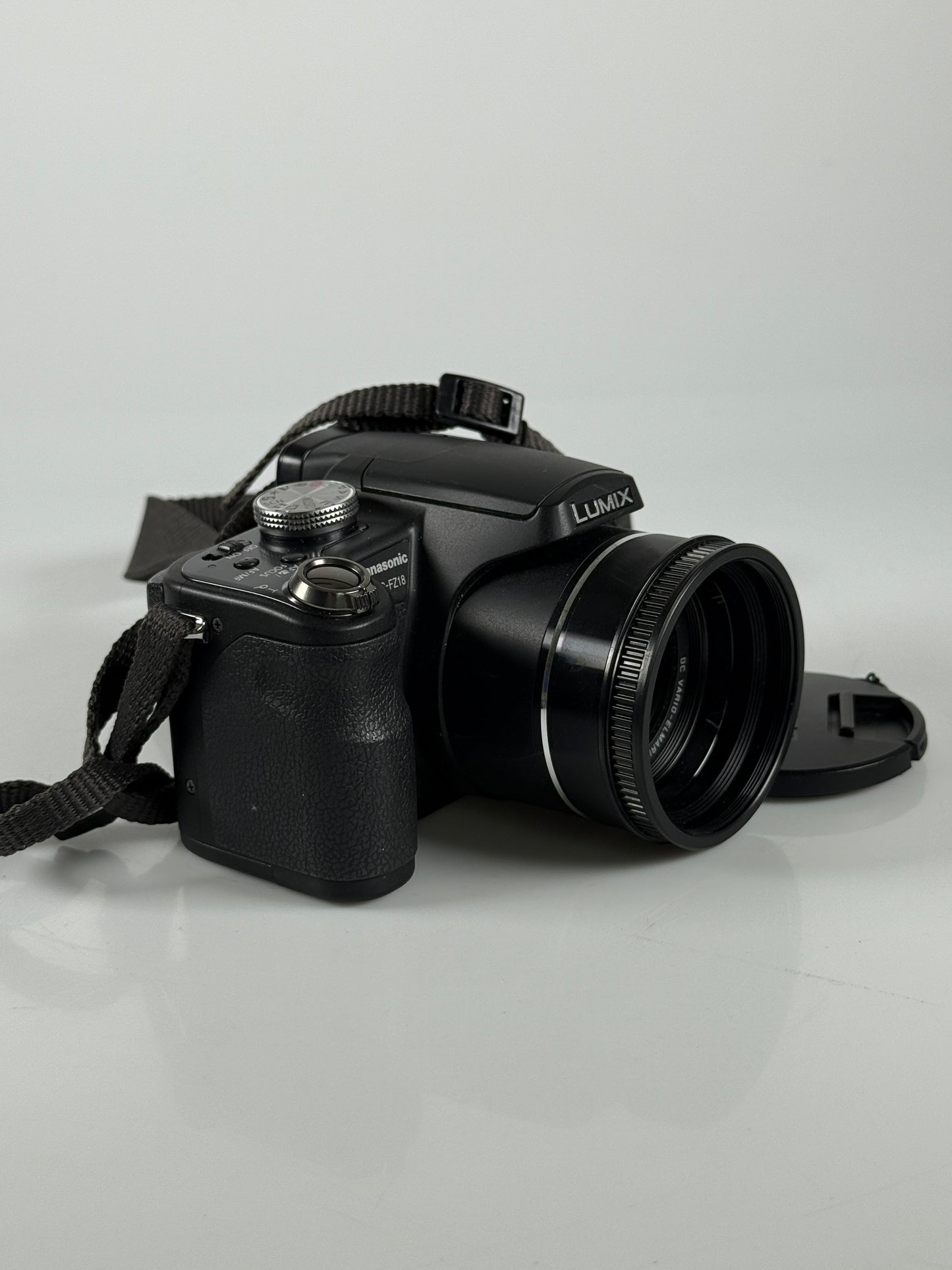 Panasonic Lumix DMC-FZ18 8.1MP Digital Bridge Camera 18x Optical Zoom