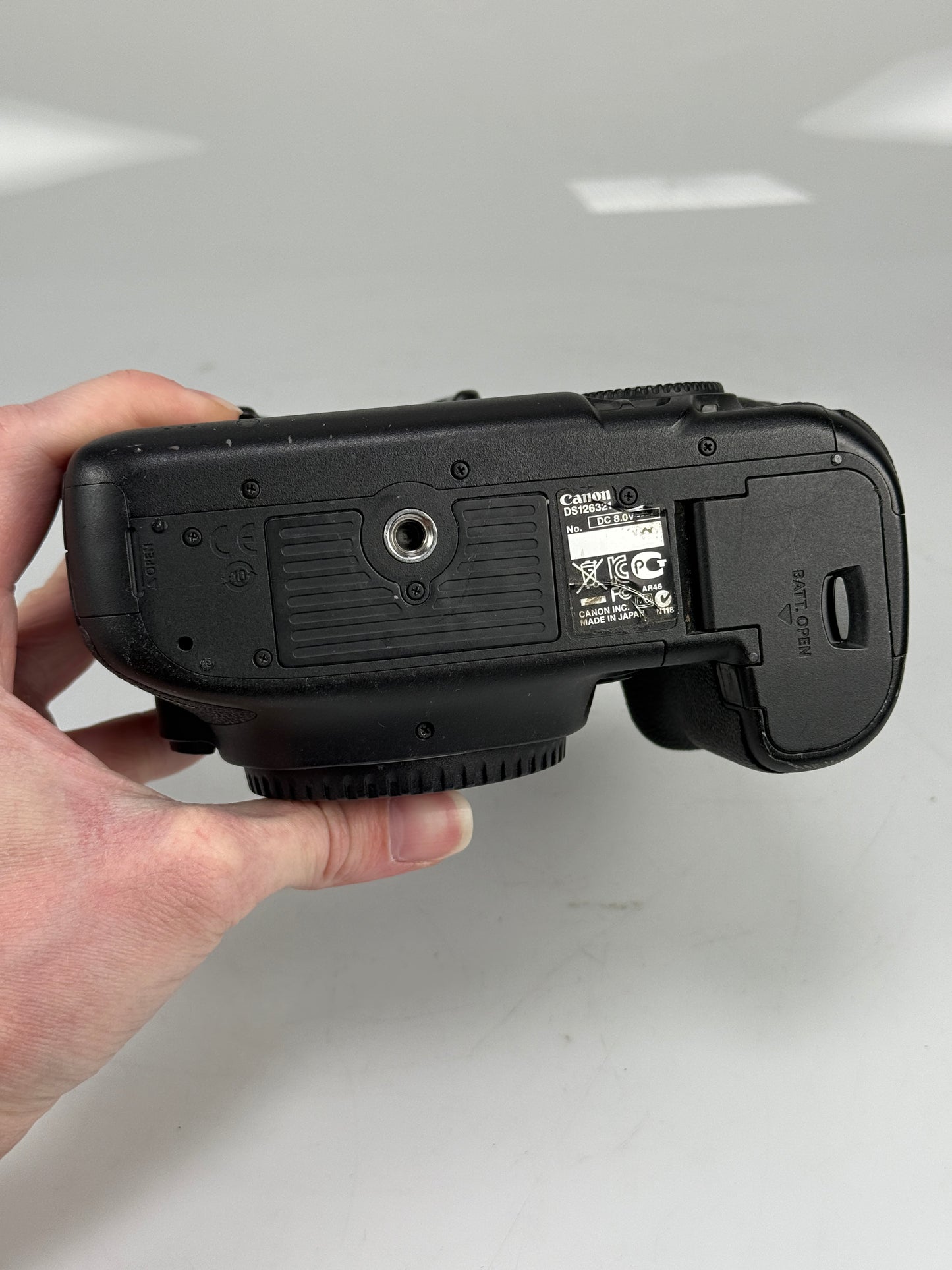 Canon 5D Mark III digital camera SLR Body full frame - Shutter count 70K