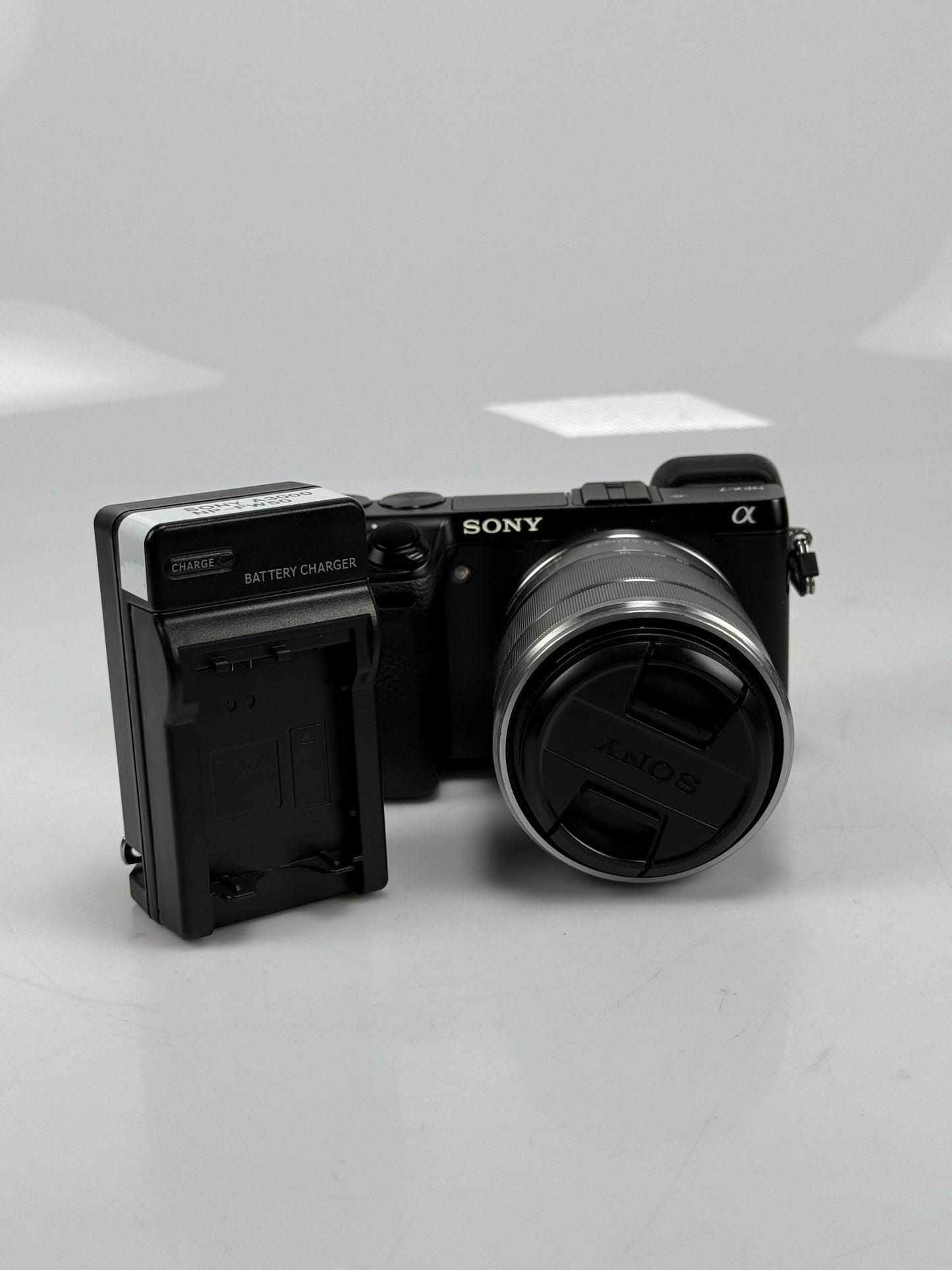 Sony Alpha NEX-7 24.3MP Body with 18-55mm OSS  Digital Mirrorless Camera Kit