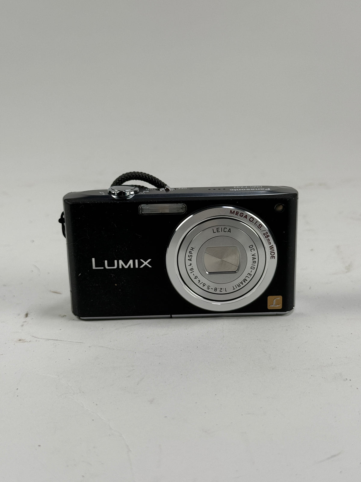 Panasonic Lumix DMC-FX33 White 8.1MP Compact Digital Camera Leica Zoom CCD