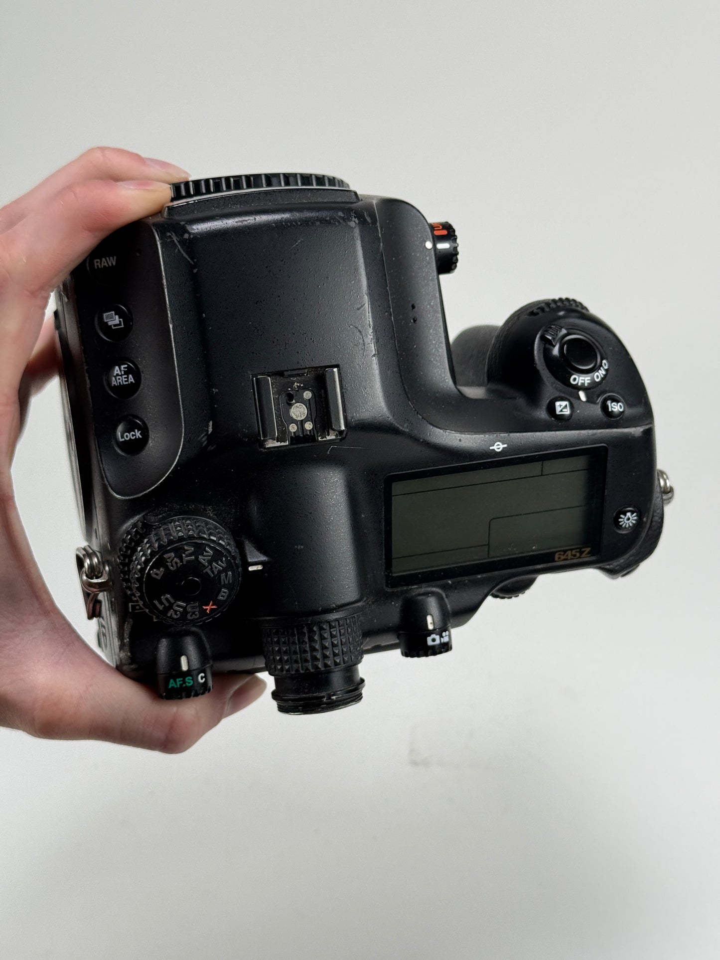 Pentax 645Z Medium Format 51.4MP DSLR Camera Body