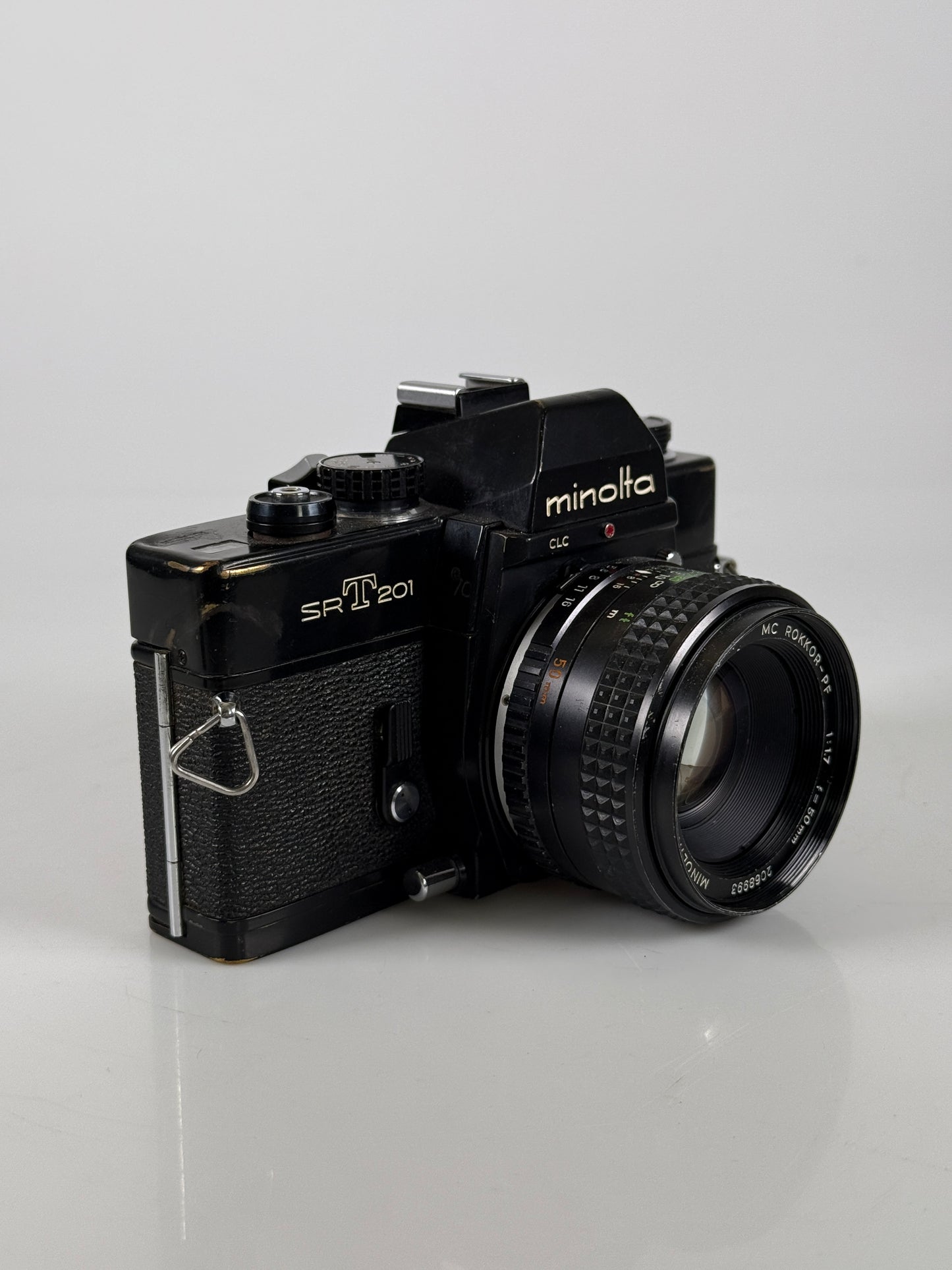 Minolta SRT 201 35mm film camera body with MD  50mm f1.7 lens