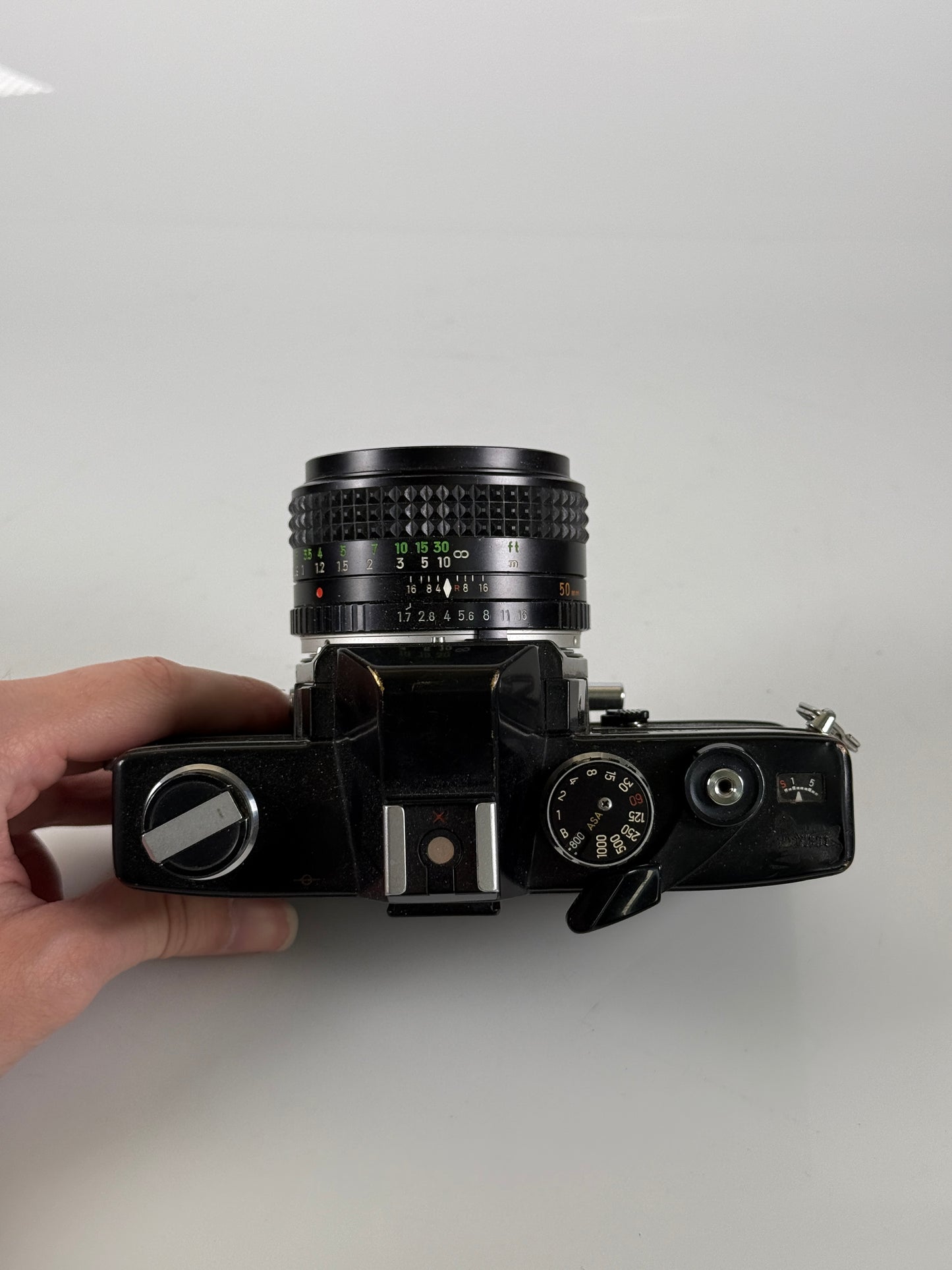 Minolta SRT 201 35mm film camera body with MD  50mm f1.7 lens
