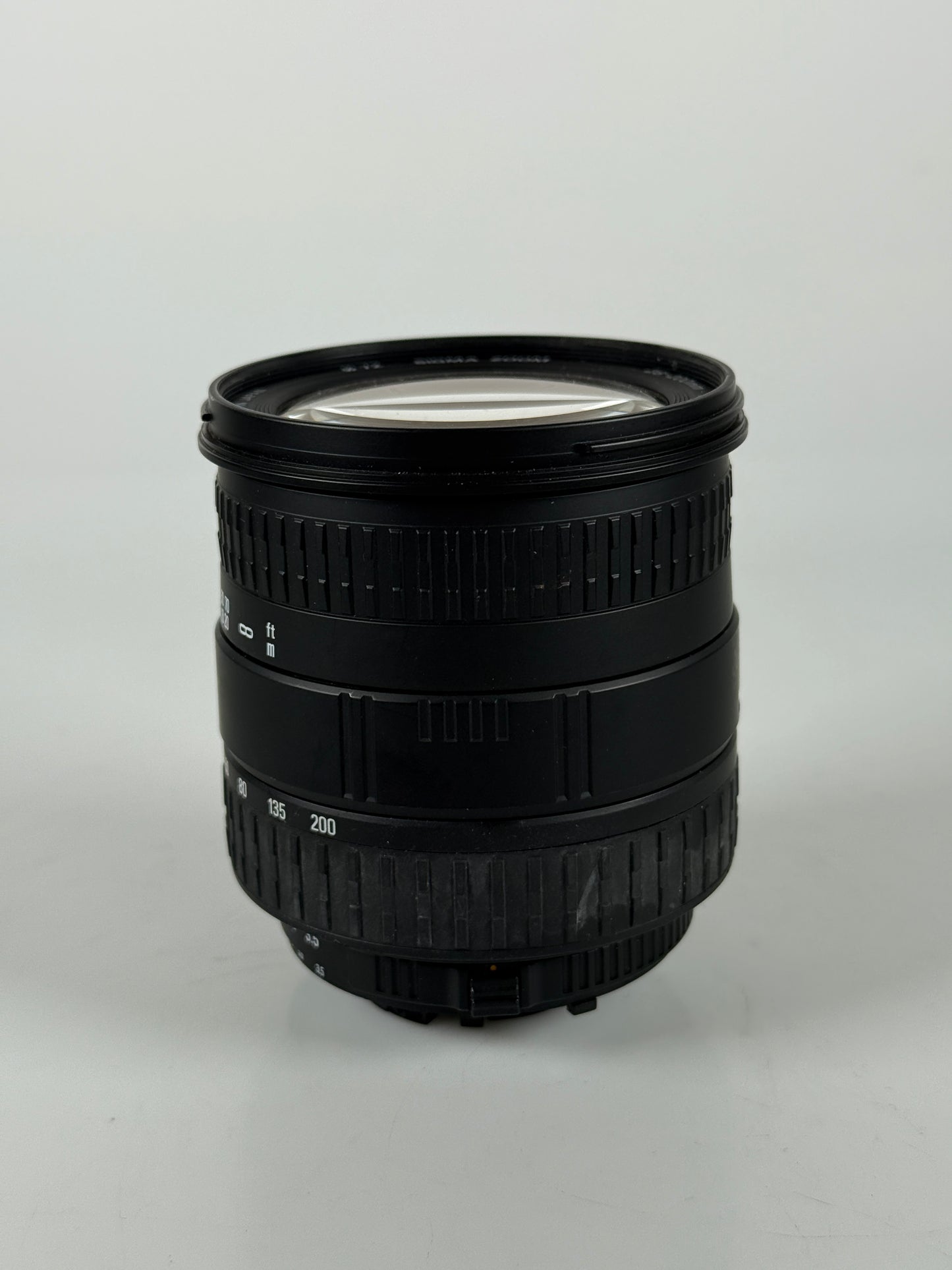Sigma 28-200 F3.8-5.6 Autofocus Zoom Lens Nikon F mount
