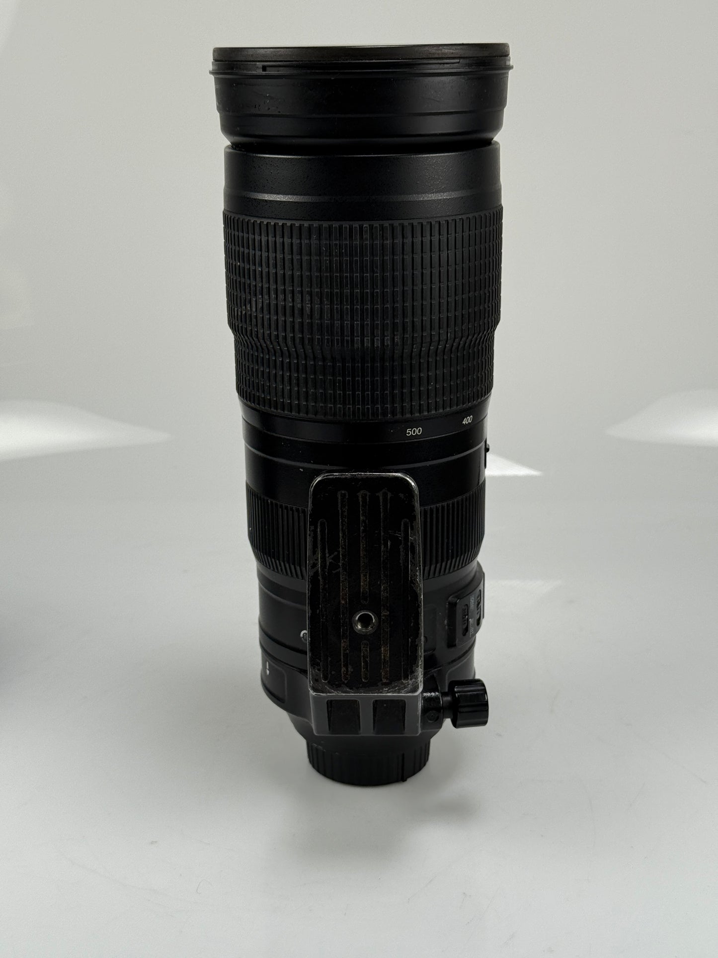 Nikon AF-S 200-500mm f5.6 E ED VR Lens + Hood