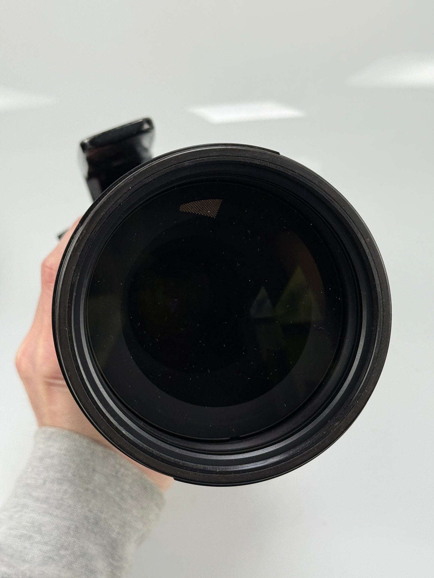 Nikon AF-S 200-500mm f5.6 E ED VR Lens + Hood