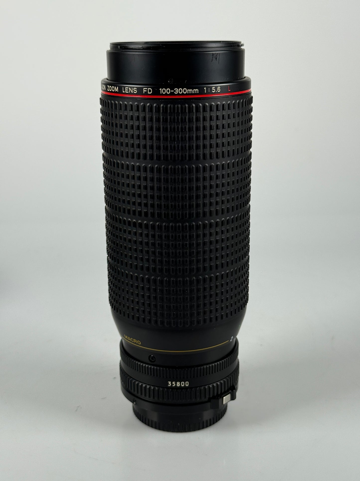 Canon New FD NFD L 100-300mm f5.6 MF Zoom Lens
