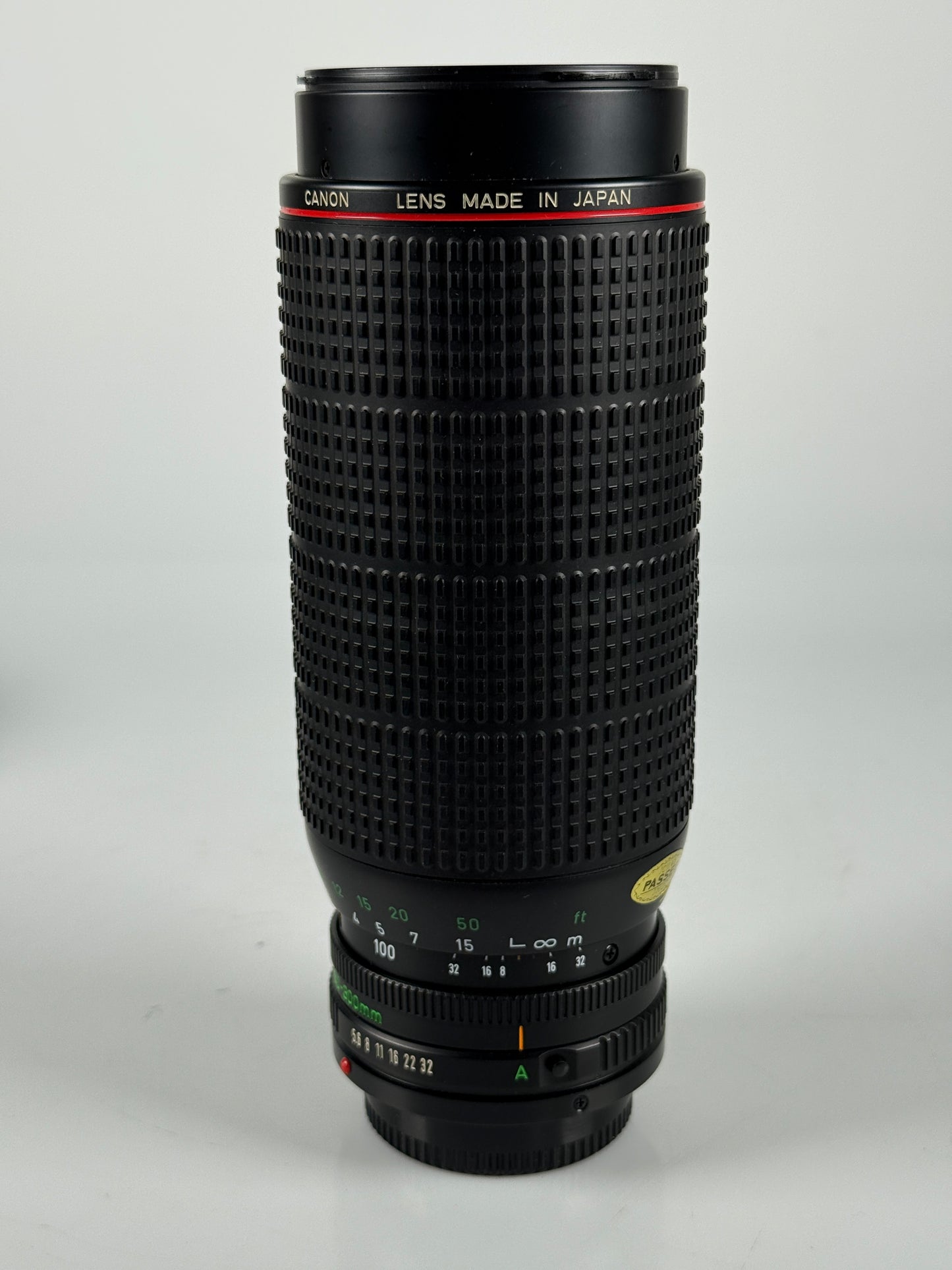 Canon New FD NFD L 100-300mm f5.6 MF Zoom Lens