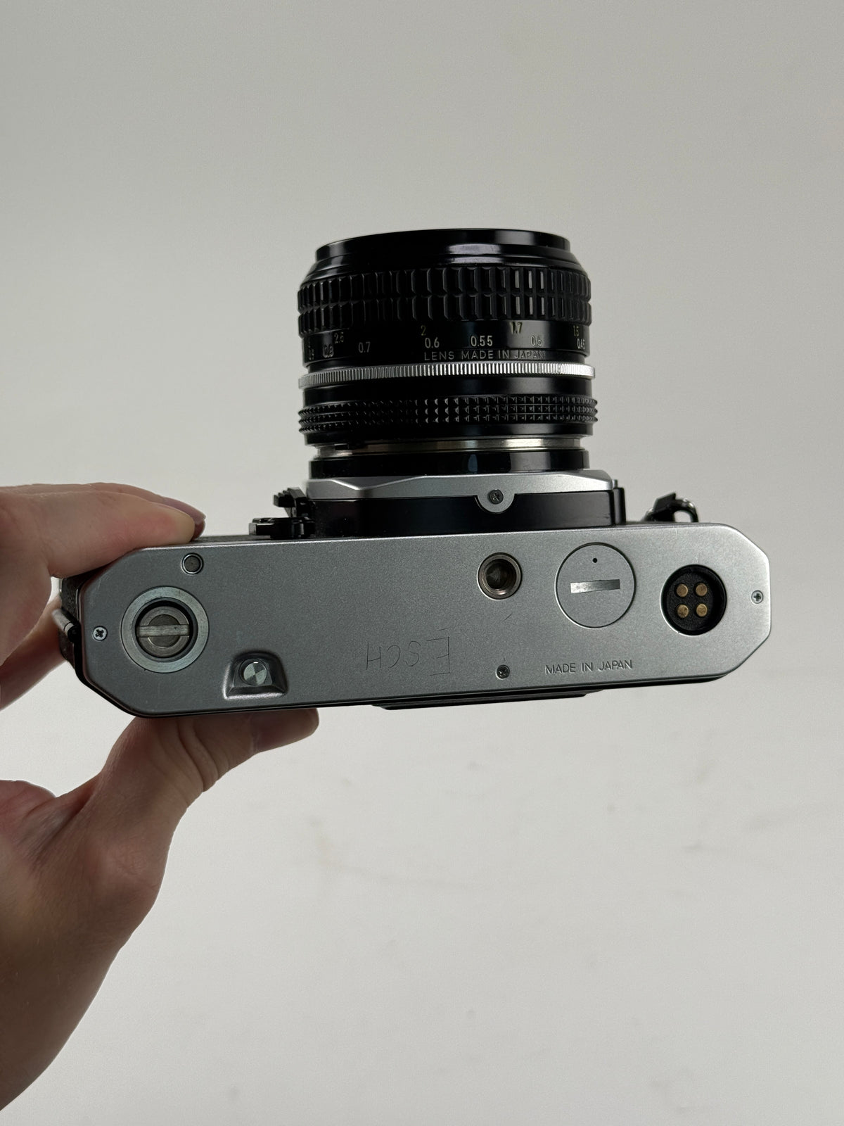 Nikon FM2 SLR Film Camera Body FM-2N Chrome kit w/ 50mm f2 lens