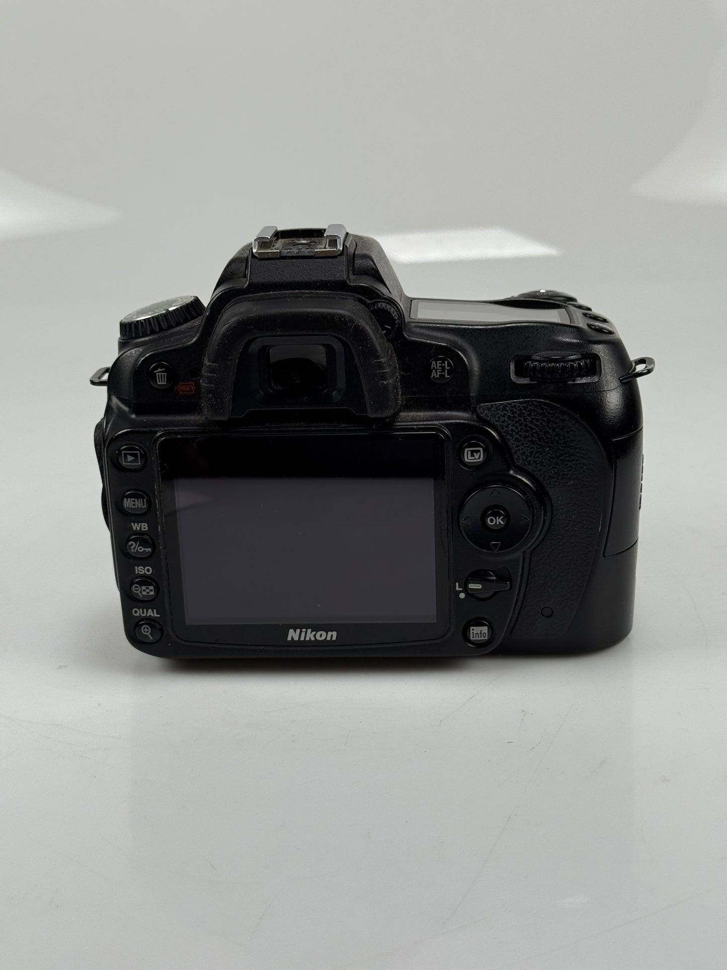 Nikon D90 12.3MP Digital SLR Camera Body