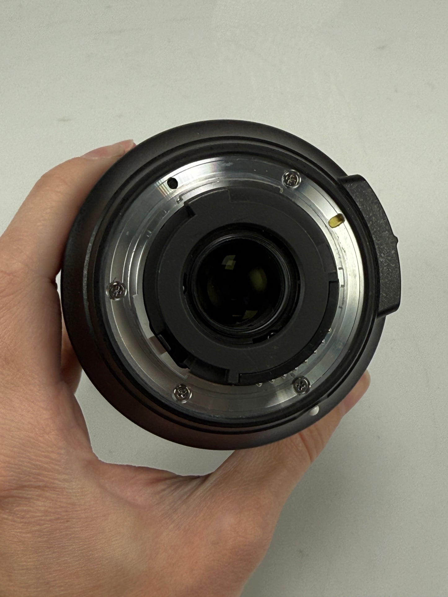 Nikon AF-S 18-300mm f3.5-6.3 ED DX G VR Wide Angle Telephoto Zoom Lens