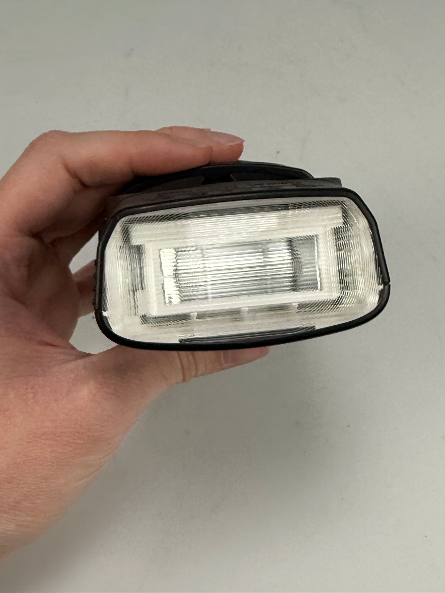 Canon Speedlite 320EX Shoe Mount Speedlight Flash