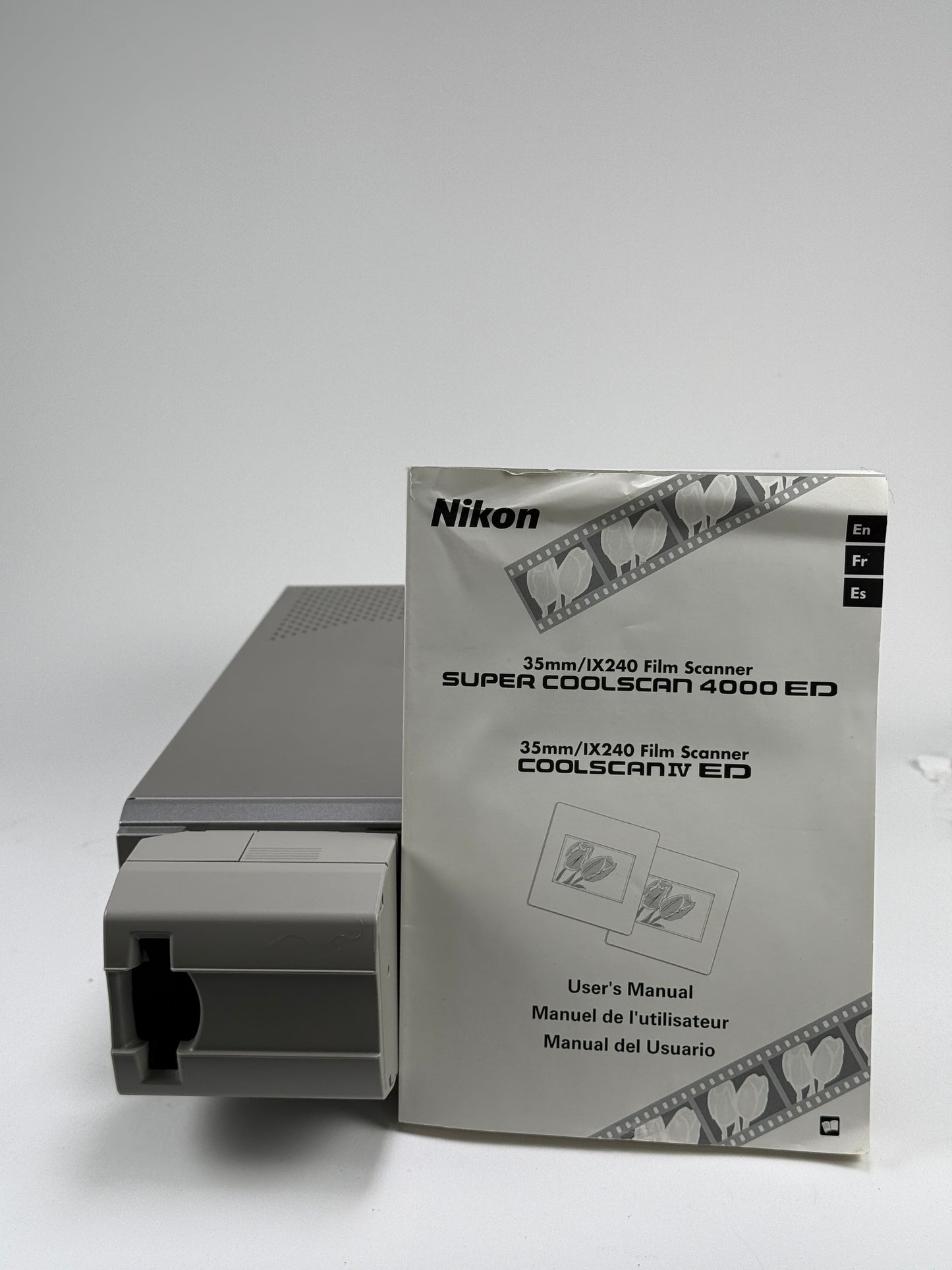 Nikon Coolscan LS-4000 ED 35mm Film Scanner